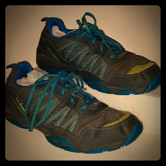 L.L.Bean kids size 5 sneakers - Picture 1 of 5